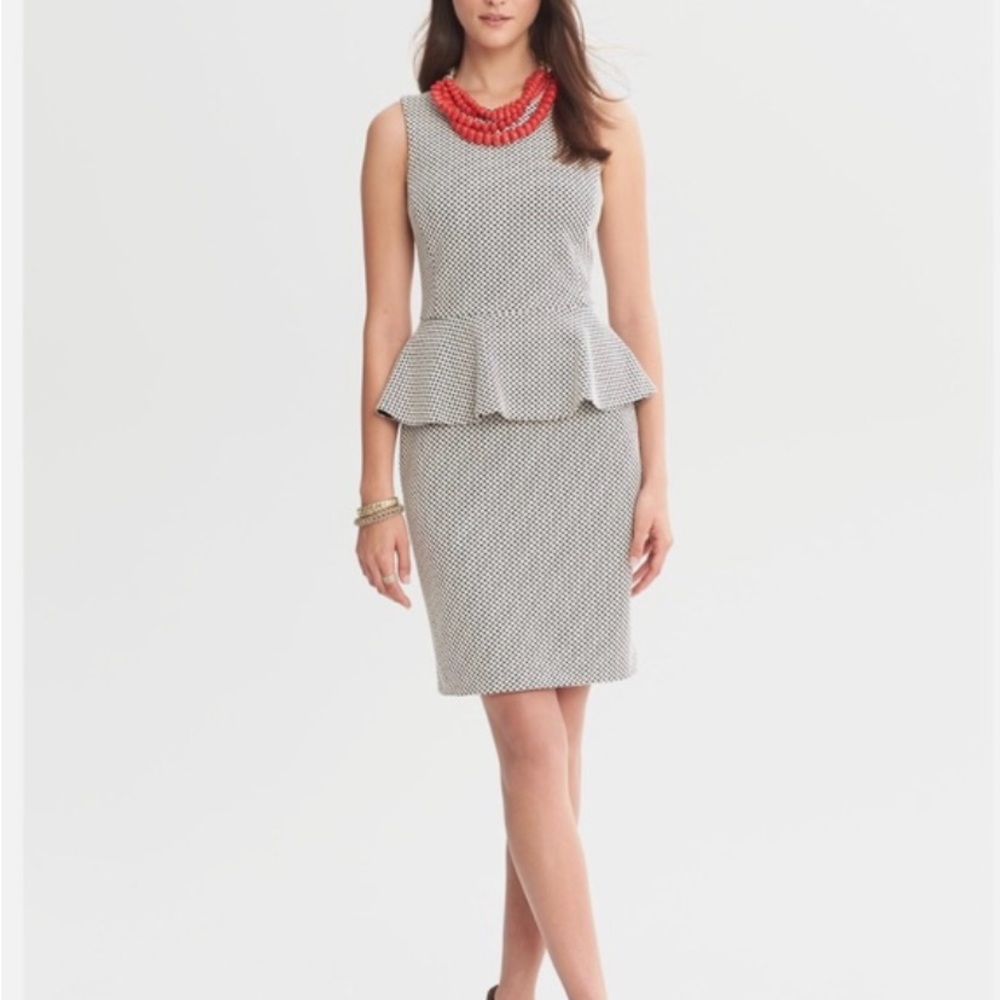 Banana Republic Jacquard Peplum Dress Size 6 Black Combo Color NWT